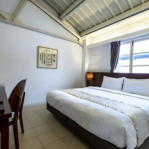 Feature Double Room